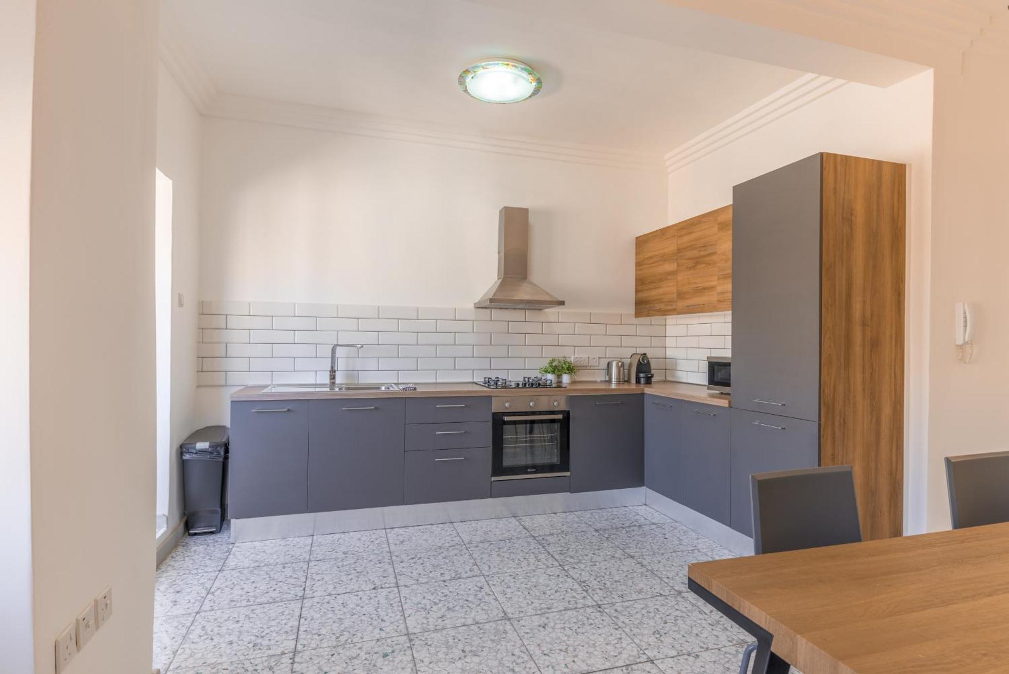 Harbour View - Large 2Br Apartment فاليتا المظهر الخارجي الصورة